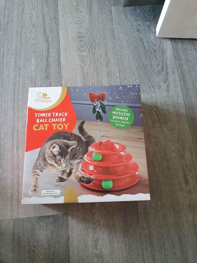 Towers track cat toy 