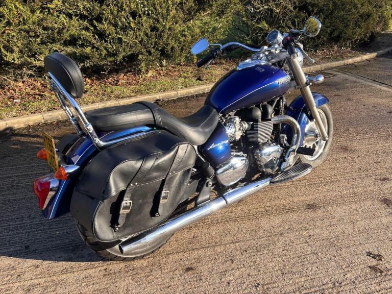 2016 65 TRIUMPH BONNEVILLE AMERICA 865 CLASSIC CUSTOM CRUISER PANNIERS 9k MLS