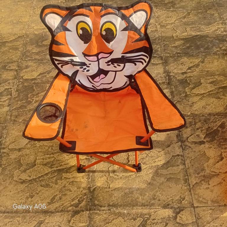 Quest Children's Fun Tiger & Monkey Chairs