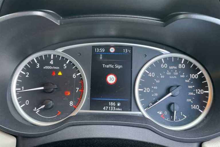 2019 Nissan Micra 1.0 DIG-T Tekna Hatchback 5dr Petrol Manual Euro 6 (s/s) (117 ps) Hatchback Pet...