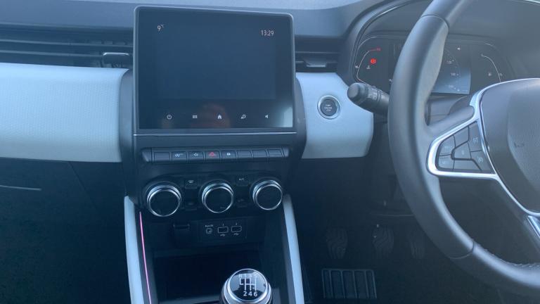 2021 Renault Clio 1.0 TCe S Edition Hatchback 5dr Petrol Manual Euro 6 (s/s) (90 ps) Hatchback Pe...