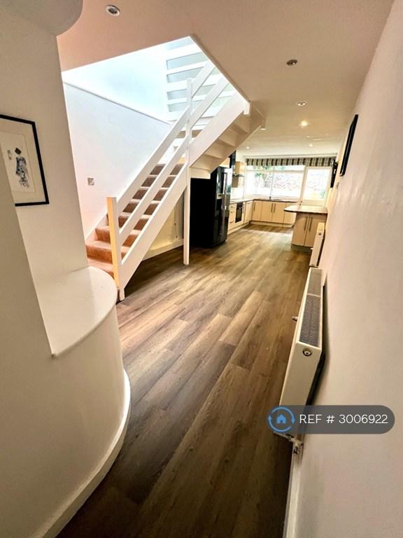 2 bedroom house in Gloucester Street, Clifton, Bristol, BS8 (2 bed) (#3006922)