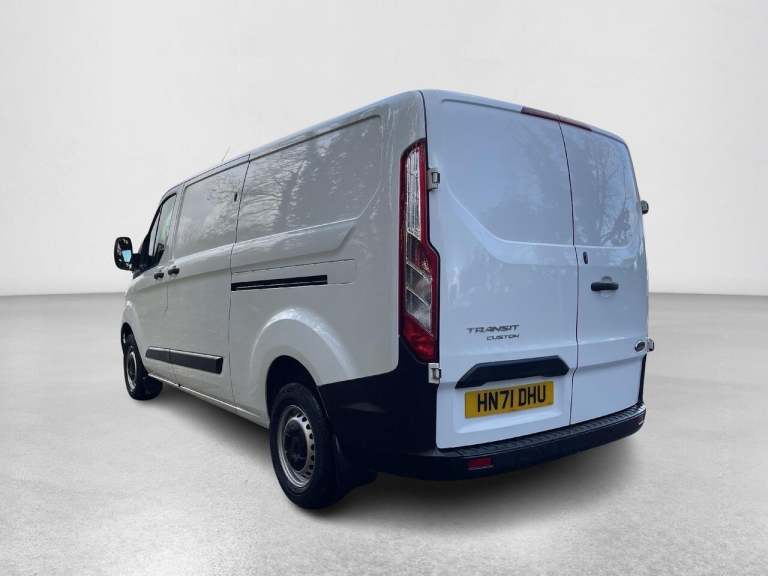 2021 Ford Transit Custom 2.0 300 EcoBlue Leader L2 H1 Euro 6 (s/s) 5dr PANEL VAN Diesel Manual
