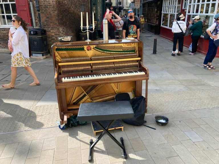 WANTED: UPRIGHT PIANO