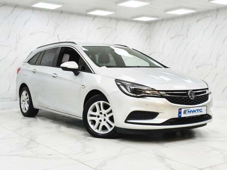 2017 Vauxhall Astra 1.6 CDTi ecoTEC BlueInjection Design Sports Tourer 5dr Diesel Manual Euro 6 E...