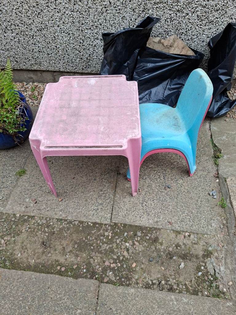 Plastic children's table & chairs set
