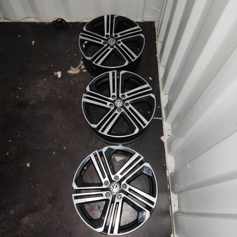 VW golf alloys 18"