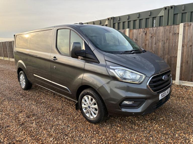  Ford Transit Custom 2.0 300 EcoBlue Limited L2 H1 Euro 6 (s/s) 5dr Diesel Manual