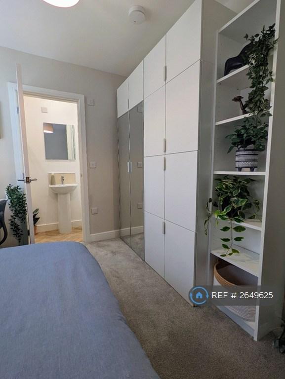 1 bedroom in Eton Street, Calderdale, HX7 (#2649625)