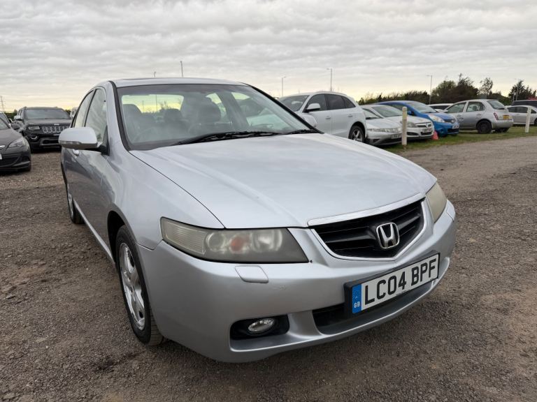 Honda Accord Executive – 2.4L Petrol (Panroof)