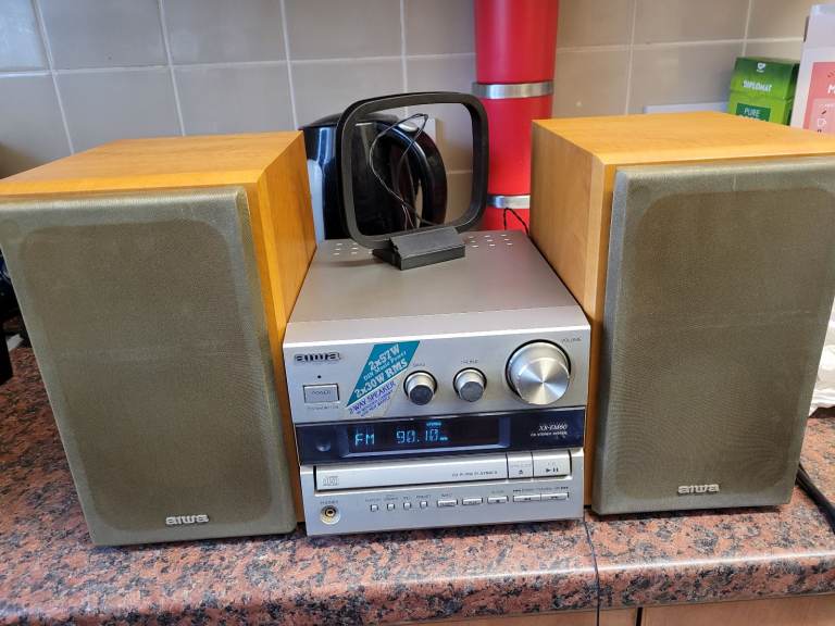 Aiwa CD Setero System CX-LEM60K