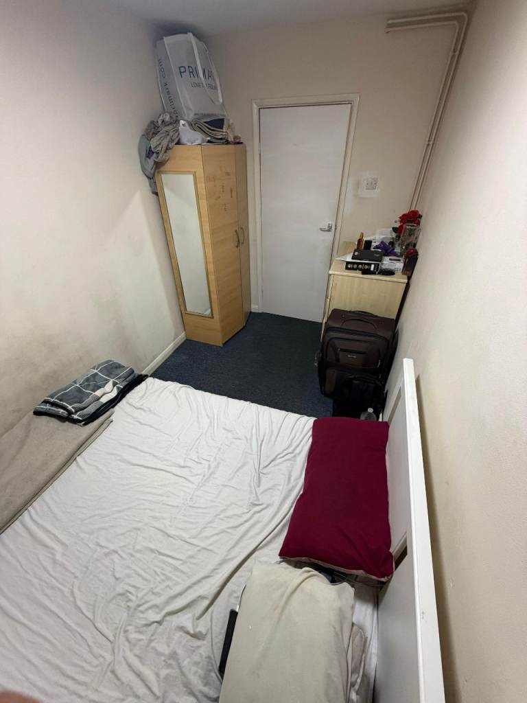 Room available at HA11UG 