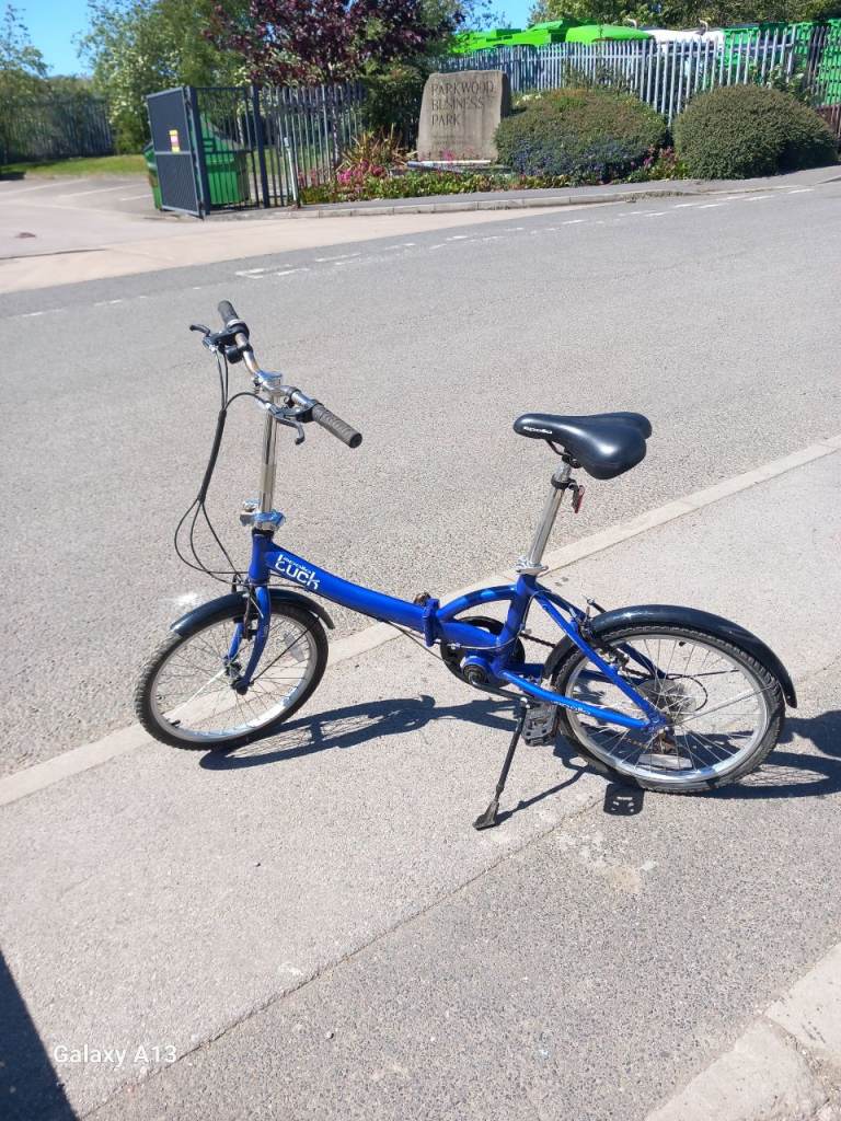 FOLDING BICYCLE 