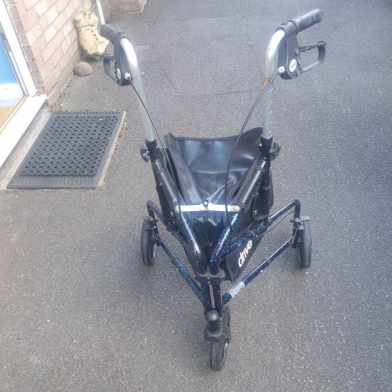 3 Wheel Fold Up Rollator With Bag , VGC, Hardly Used, Clean, Very Useful To Help With Walking 