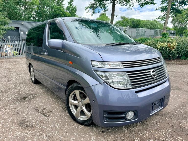2003 Nissan Elgrand HIGHWAY STAR FRESH IMPORT 4WD AUTO 8 SEATS MPV CRUISE CONTROL4/B GRADE MPV Pe...