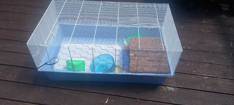 Large hamster cage 
