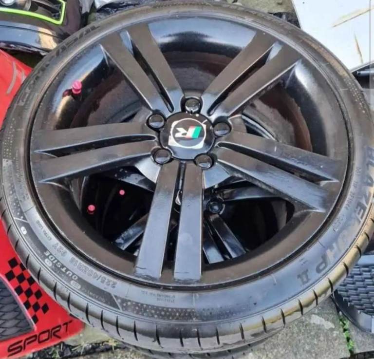 2x sets of 18 inch Alloy wheels for quick sales (ford/vw,Audi, seat, skoda)