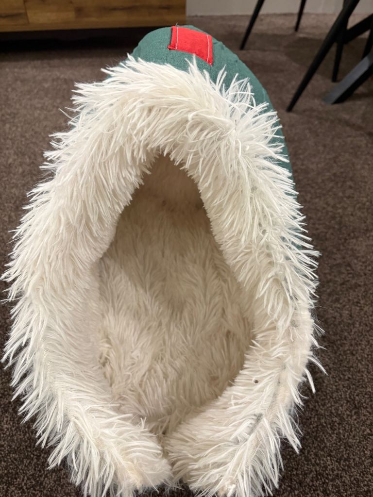 Pet Igloo Bed