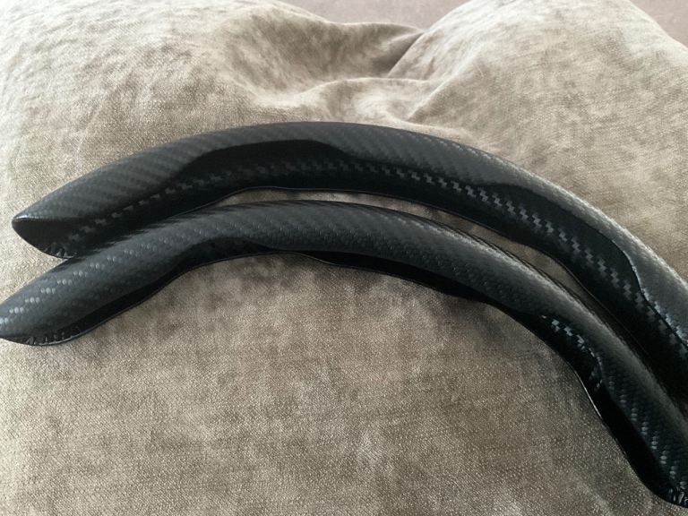 STEERING WHEEL COVERS 1 PAIR