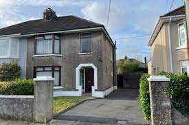 ACQUIRING RESIDENTIAL OR COMMERCIAL PROPERTY FOR SALE
