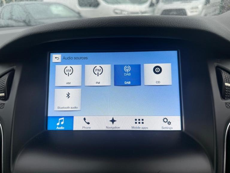 2017 Ford Focus 1.0 EcoBoost 125 Zetec Edition 5dr HATCHBACK PETROL Manual