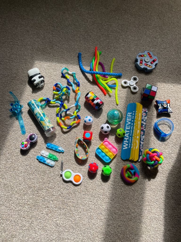 Large Bundle of Fidget Toys – Good Condition