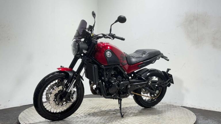Benelli Leoncino 2019 15K MOT A2 READY 500CC NAKED BIKE WARRANTY