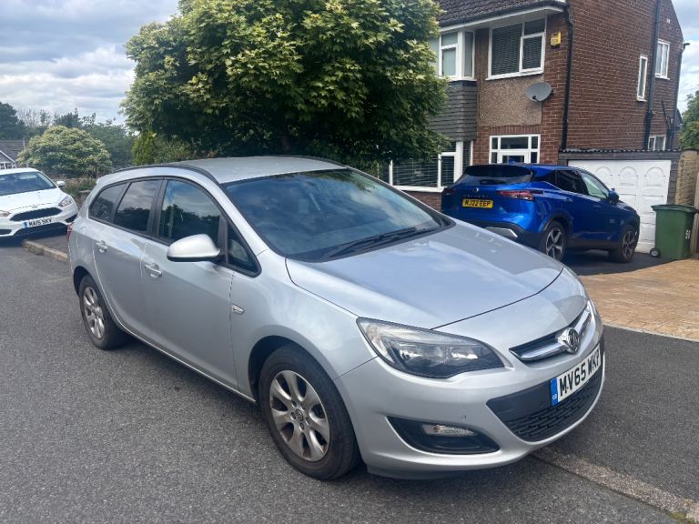 Vauxhall, ASTRA, Estate, 2015, Manual, 1598 (cc), 5 doors