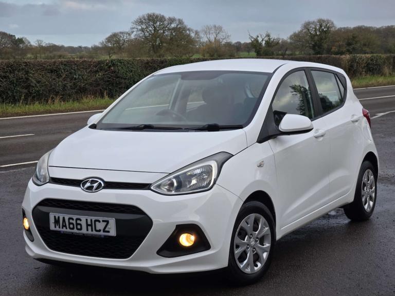 2016 Hyundai i10 1.0 i10 SE 5dr Hatchback Petrol Manual