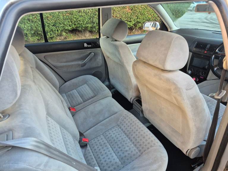 Volkswagen, GOLF, Hatchback, 2003, Manual, 1896 (cc), 5 doors