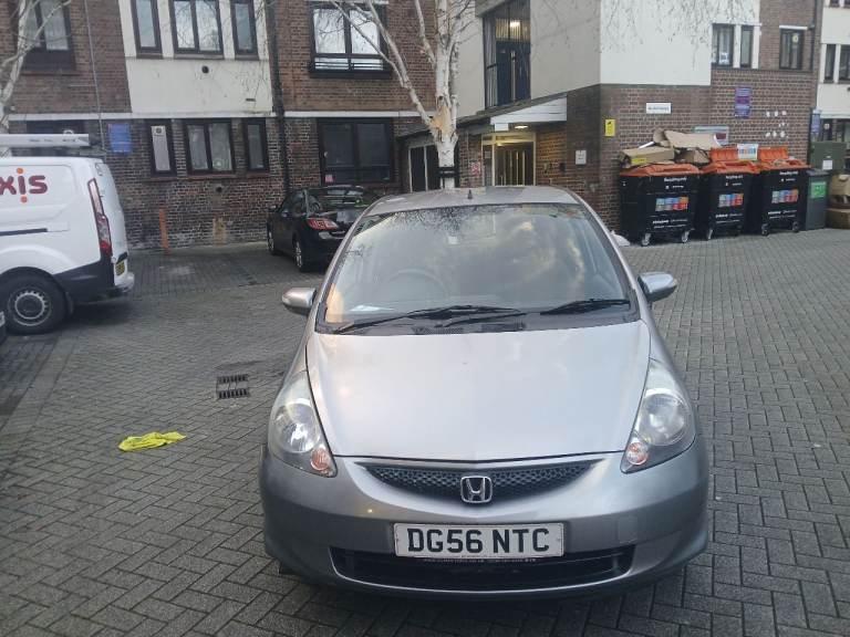 Honda, JAZZ, Hatchback, 2006, Semi-Auto, 1339 (cc), 5 doors