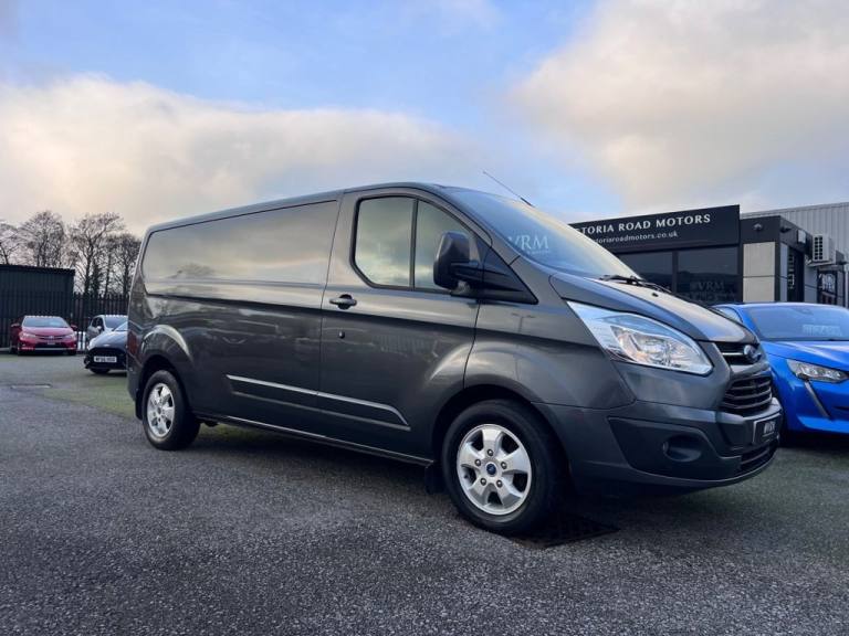 2016 Ford Transit Custom 2.2 TDCi 290 Limited Panel Van 5dr Diesel Manual L2 H1 (186 g/km, 123 bh...