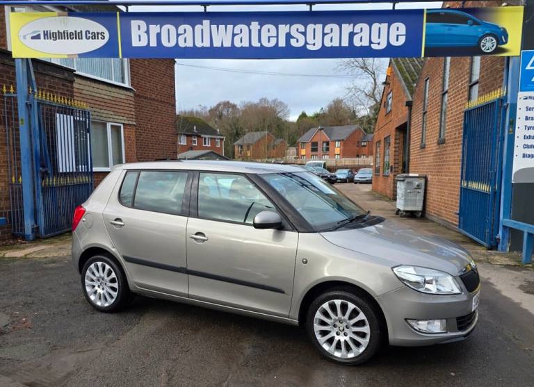 2014 Skoda Fabia 1.2 TSI 105 Elegance 5dr DSG HATCHBACK PETROL Automatic