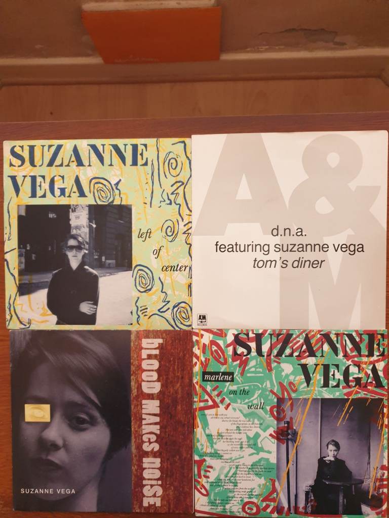 SUZANNE VEGA 7 INCH SINGLES 