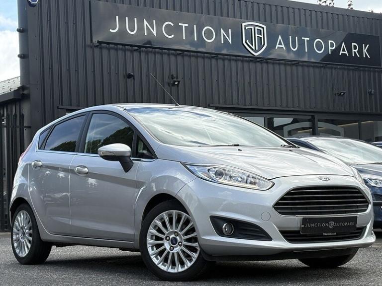 2013 Ford Fiesta T EcoBoost Titanium Hatchback Petrol Manual