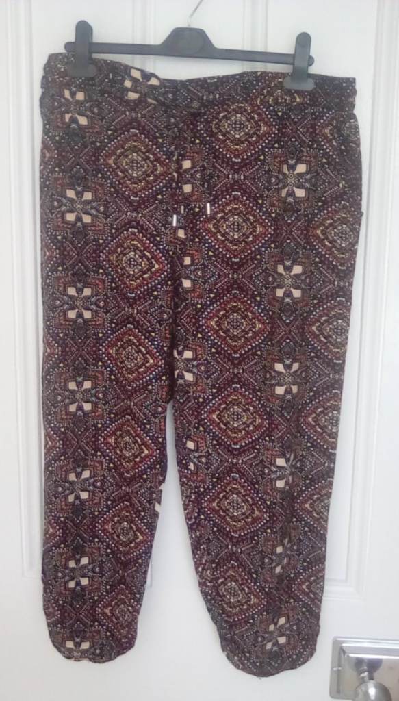 Size 14 Print Trousers