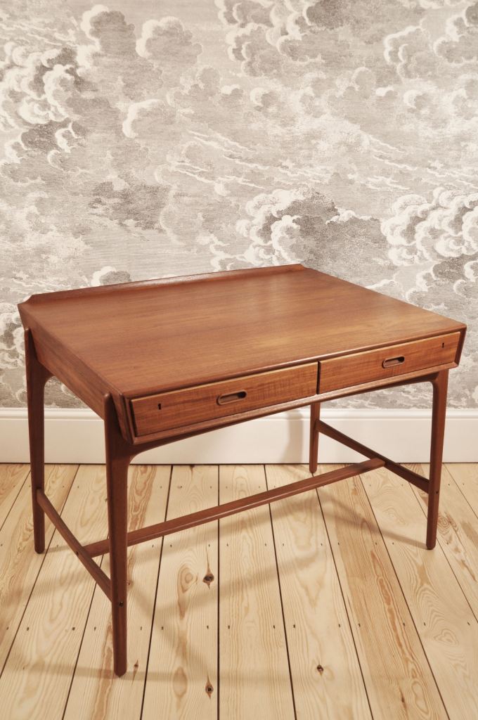Vintage Retro 50’s Mid Century Teak Desk by Svend Aage Madsen for Sigurd Hansen Møbelfabrik