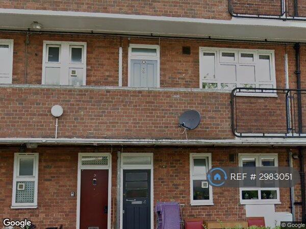 3 bedroom flat in Grierson House, London, SW16 (3 bed) (#2983051)