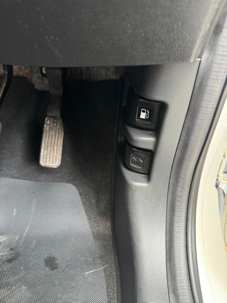 2016 Honda Jazz 1.3 SE 5dr HATCHBACK Petrol Manual