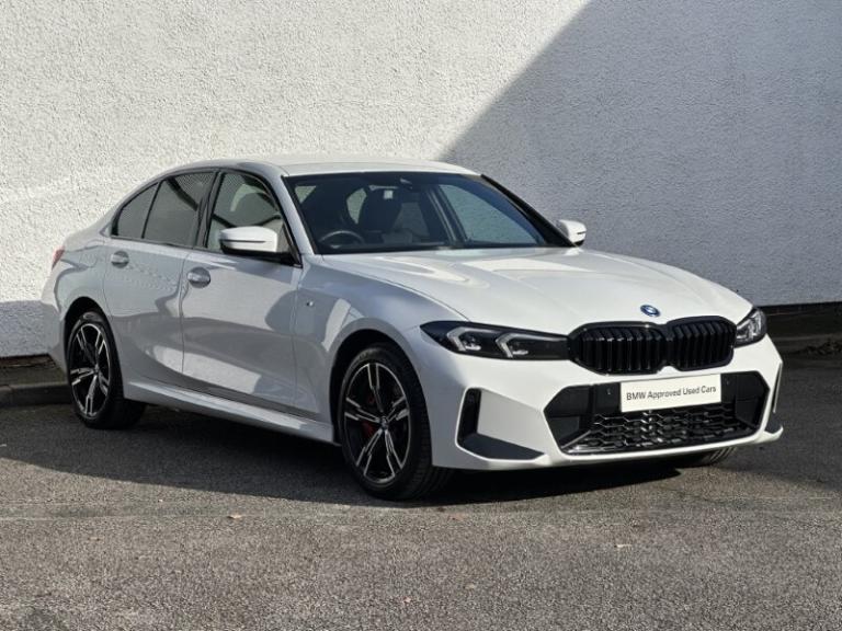 BMW 3 SERIES 330e 22.3 kWh M Sport 4dr Step Auto