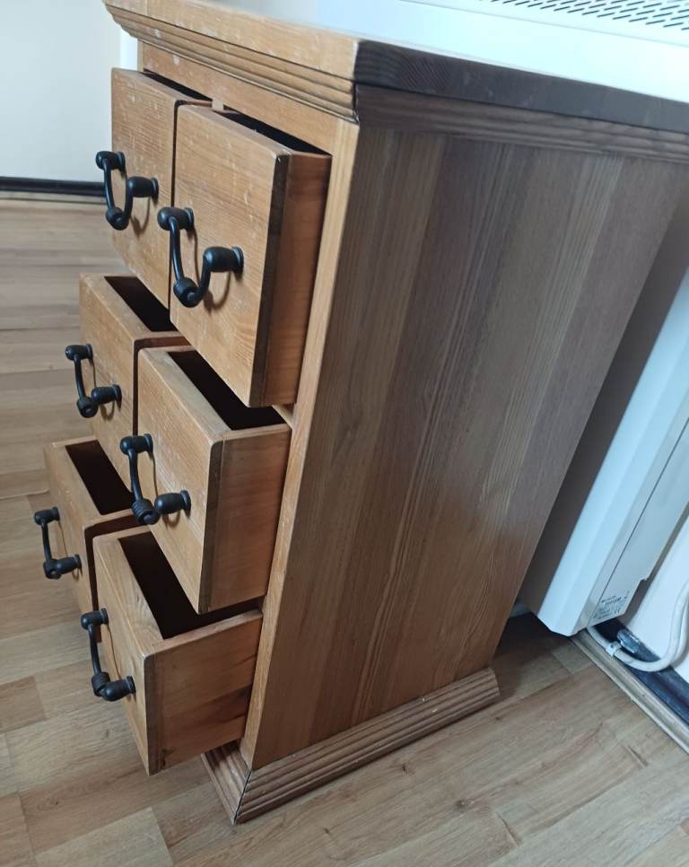 Small Solid Oak bedside drawers