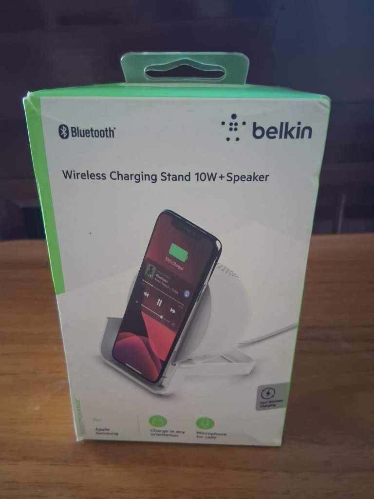 Belkin Wireless Charging stand 10W+ Bluetooth Speaker only £6