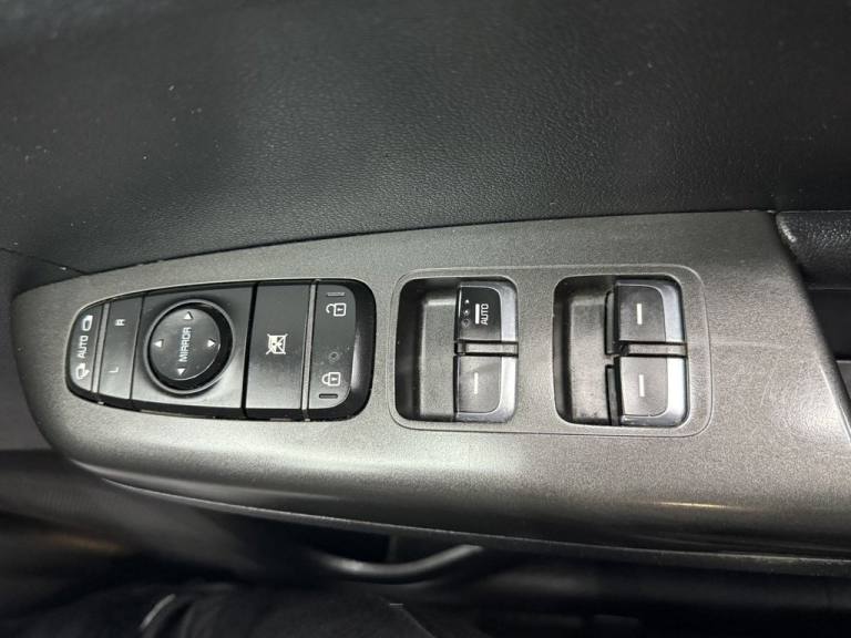 2016 Kia Sportage 1.7 CRDi 2 SUV 5dr Diesel Manual Euro 6 (s/s) (114 bhp) ESTATE Diesel Manual