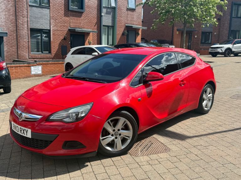 Vauxhall, ASTRA GTC, Hatchback, 2013, Manual, 1364 (cc), 3 doors