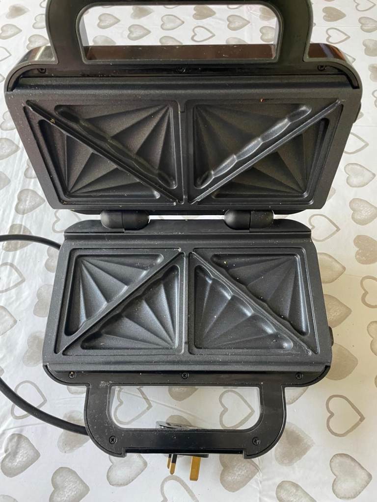 Breville 2-Slice Deep Fill Sandwich Toaster