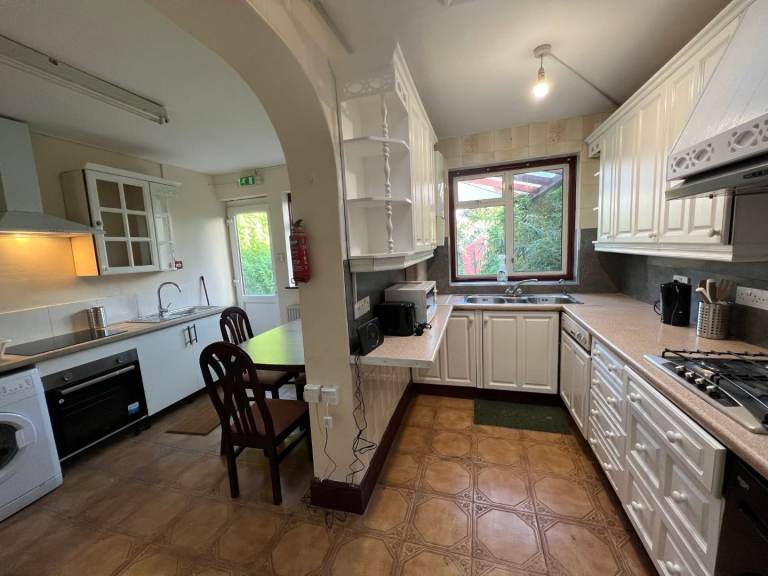 Double room to rent starting from £695pcm