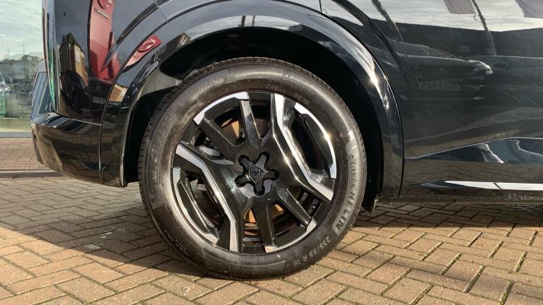 2025 Peugeot 3008 157kW GT 73kWh 5dr Auto HATCHBACK ELECTRIC Automatic