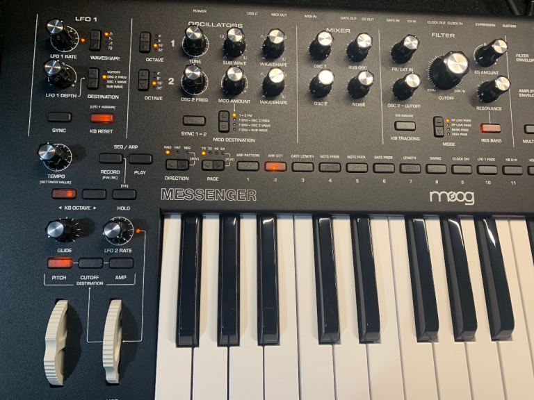 Moog Messenger real analogue synth
