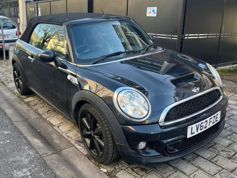 MINI CONVERTIBLE 2.0 Cooper SD Convertible 2012