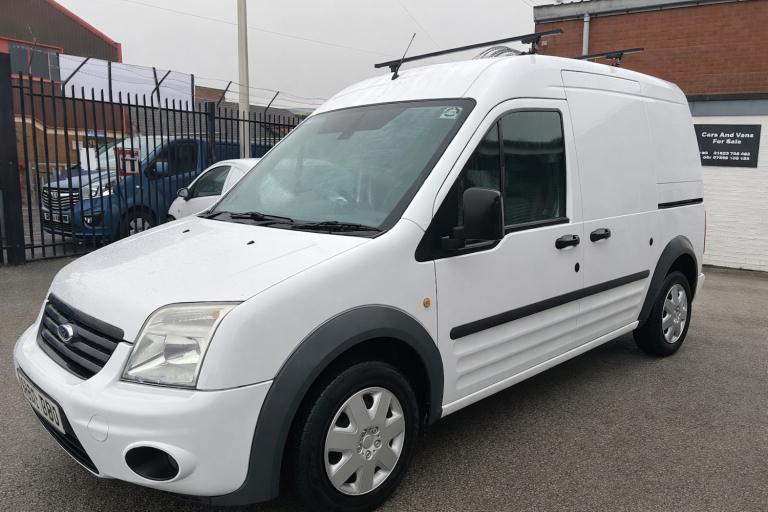 Ford Transit Connect High Roof Trend a/c only 126 k 1 years Mot 